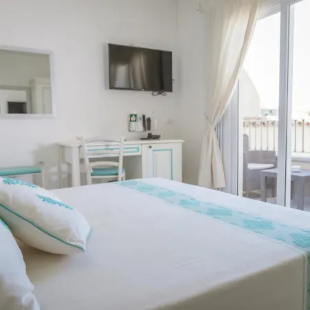 Regina Simius Віллазімьюс