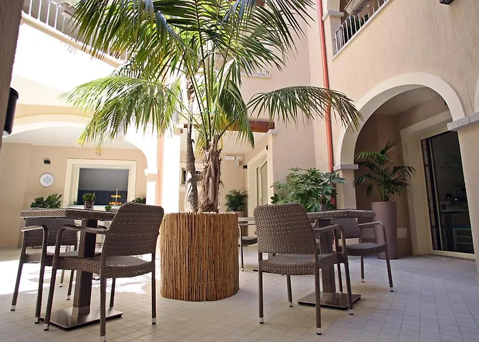 Otel Regina Simius 3*