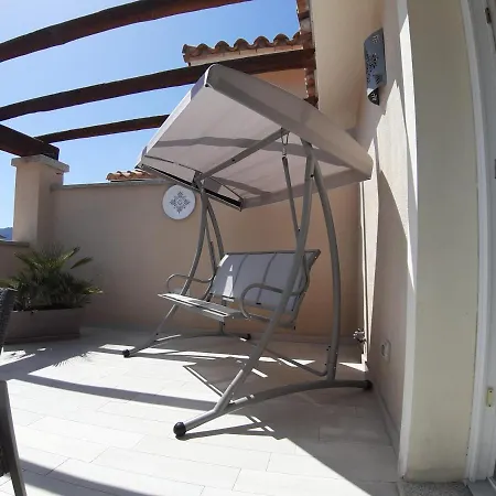 Otel Regina Simius