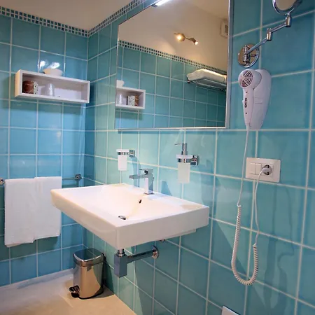 Otel Regina Simius 3*