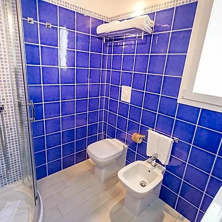 Hotel Regina Simius