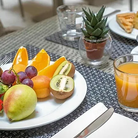 Hotel Regina Simius