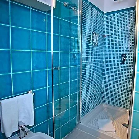 Отель Regina Simius 3*