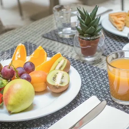 Otel Regina Simius