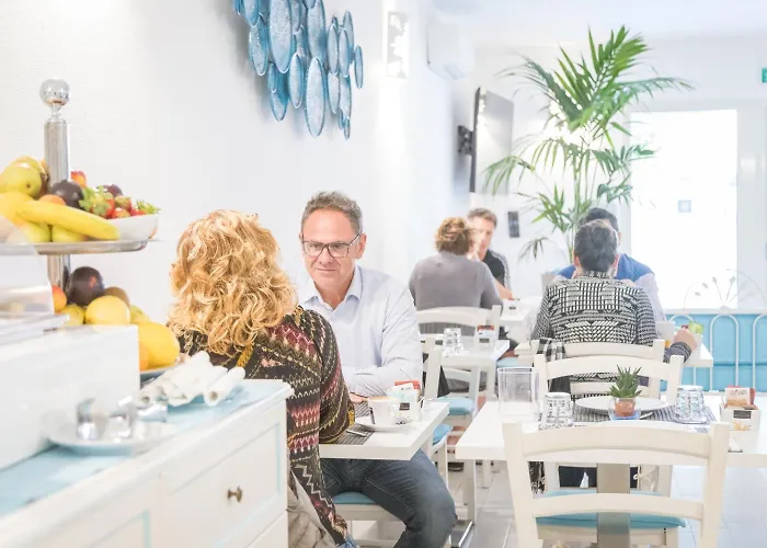 Szálloda Regina Simius 3*